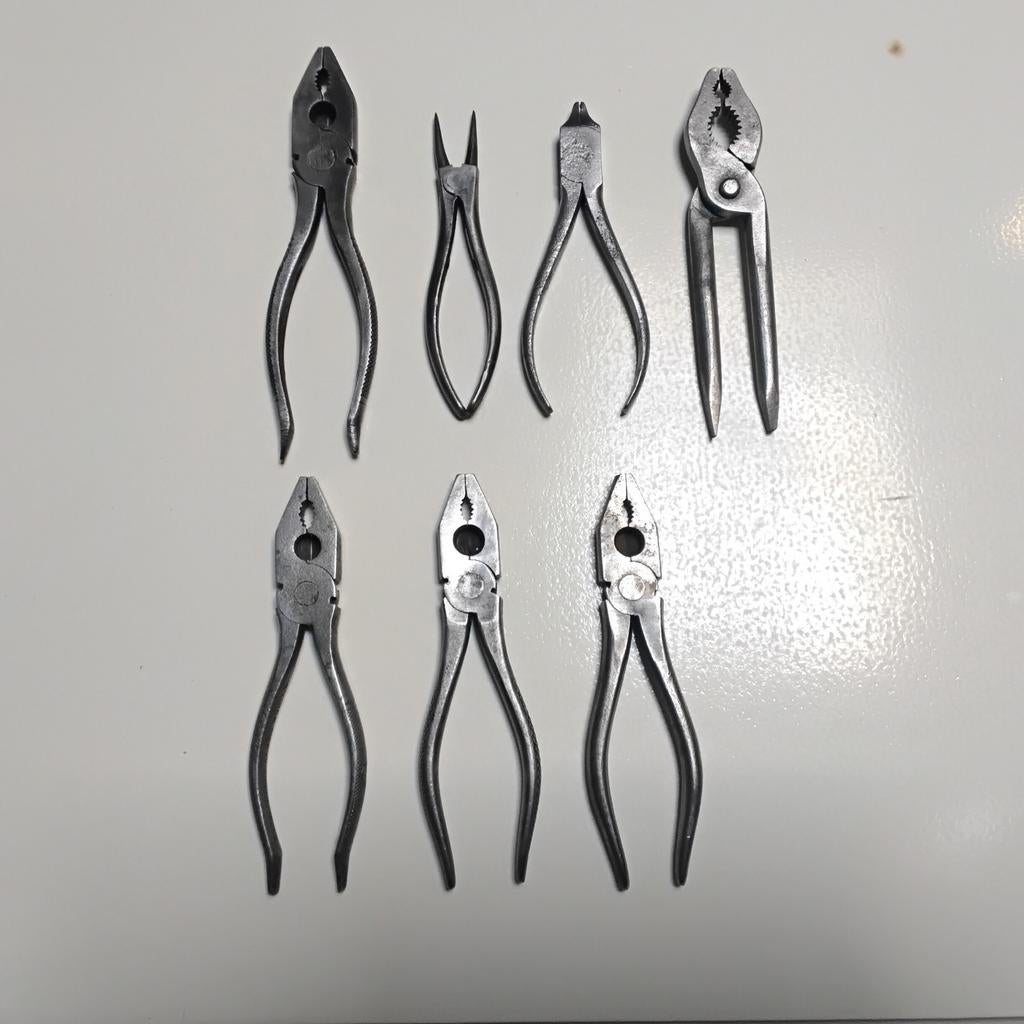 Diverse oude tangen 8 stuks, Antiek en Kunst, Antiek | Gereedschap en Instrumenten, Ophalen of Verzenden
