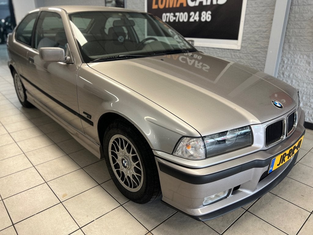 BMW 3-serie Compact 316i Executive|E36 |Aut |Airco |M-pakket, Auto's, Automaat, 1596 cc, Achterwielaandrijving, Gebruikt