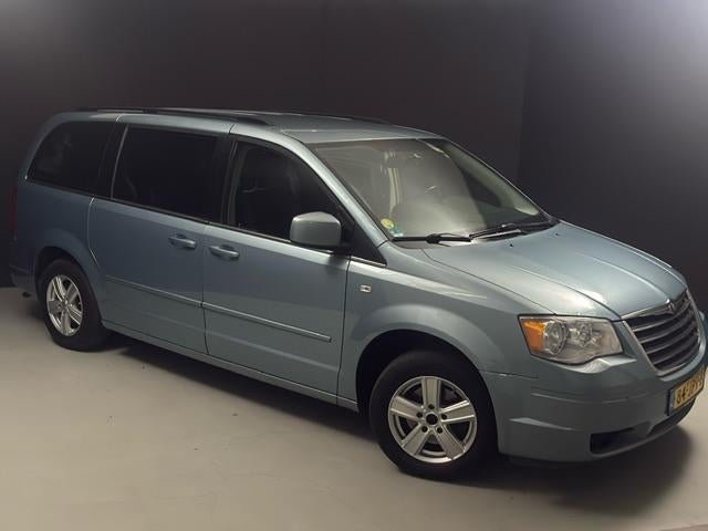 Chrysler Grand Voyager 3.8 V6 Signature *AUTOMAAT*7 PERSOONS, 450 kg, Gebruikt, 194 pk, Parkeersensor