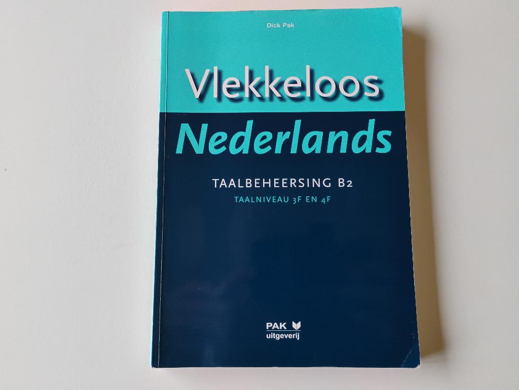 Boek vlekkeloos Nederlands Taalbeheersing B2 3 F en 4 F, Boeken, Ophalen of Verzenden, Alpha, Zo goed als nieuw