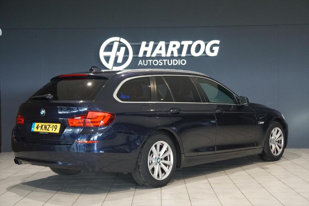 BMW 5-serie Touring 520i *MOTOR DEFECT* + LEDER / STOELVERWA, Auto's, Automaat, Euro 5, Gebruikt, 4 cilinders
