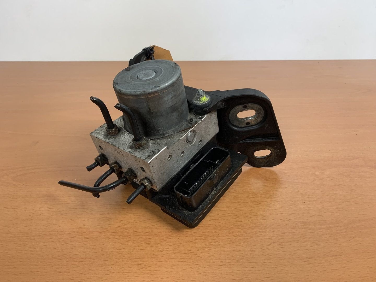 ABS pomp opel corsa D 2006 tot 2011 lettercode FF 13282283, Auto-onderdelen, Remmen en Aandrijving, Gebruikt, -, -, Opel