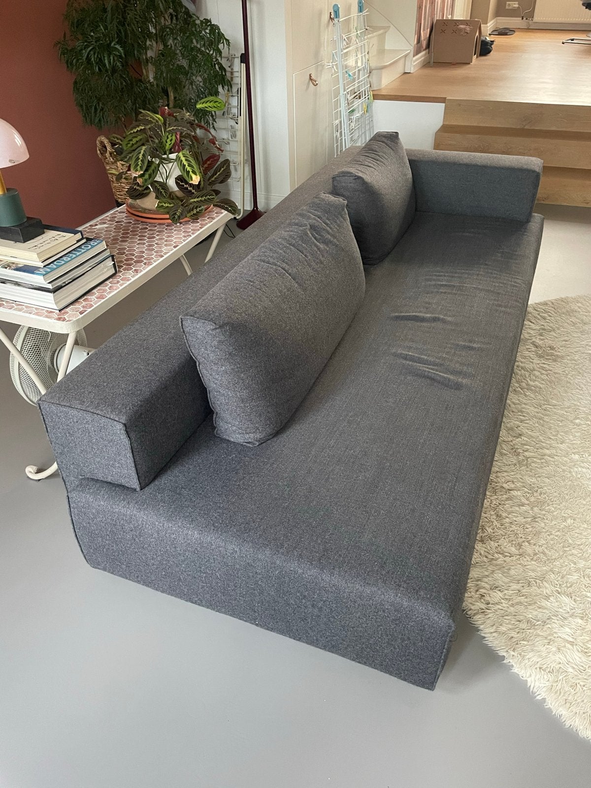 Eyye Cella design bank. Grijs, Ophalen, 250 tot 300 cm, Gebruikt, 100 tot 125 cm