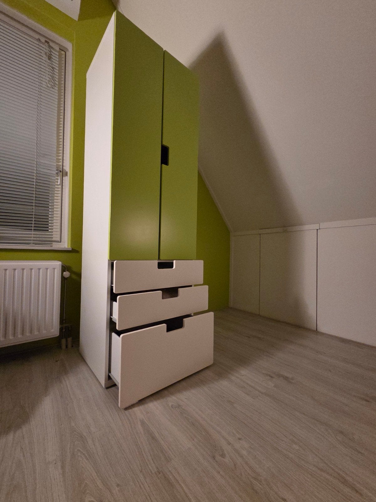 Kledingkast Kinderkamer met Laden en Hang gedeelte, Ophalen, Gebruikt, 105 cm of meer, Minder dan 50 cm