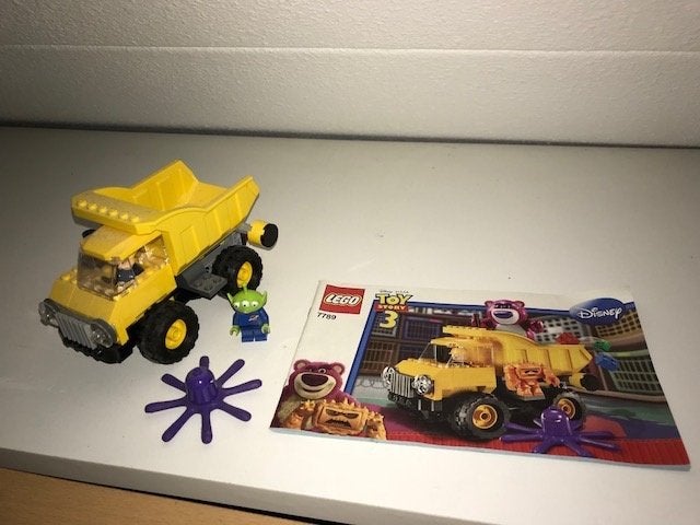 Lego Toy Story 7789 - Lotso's Dump Truck, Ophalen of Verzenden, Zo goed als nieuw, Lego