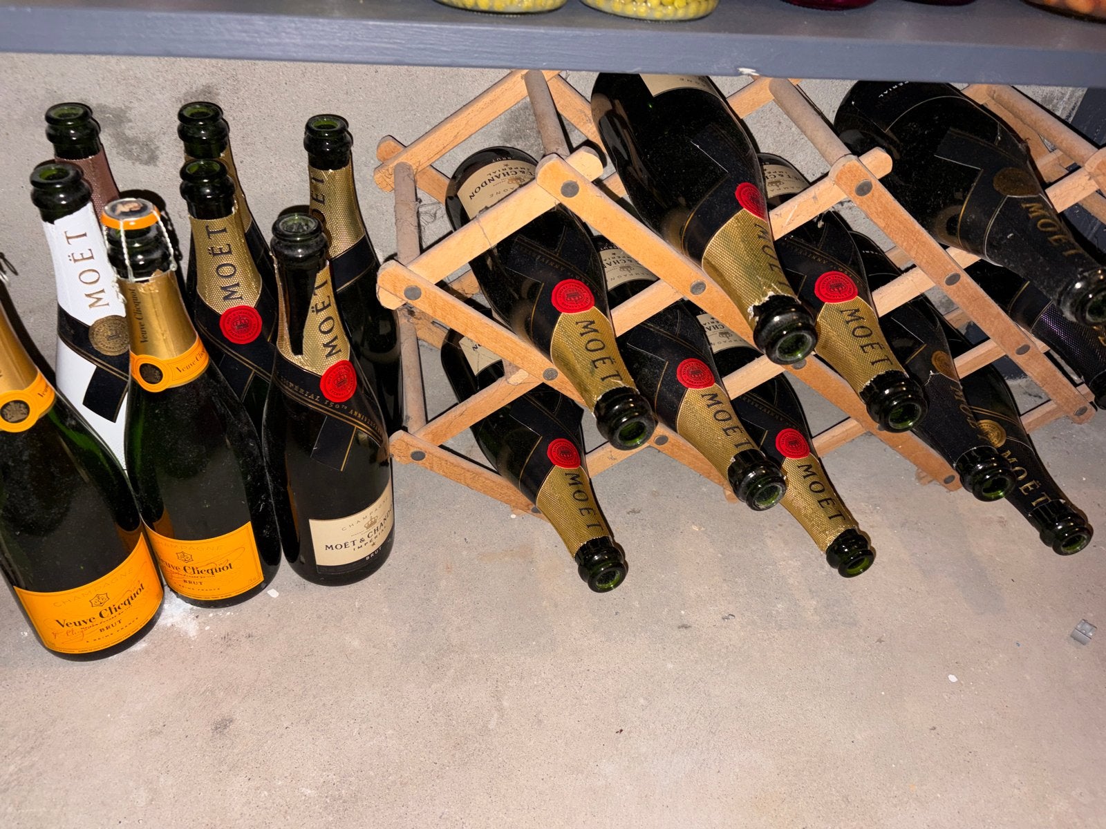 Lege flessen champagne, Verzamelen, Ophalen of Verzenden