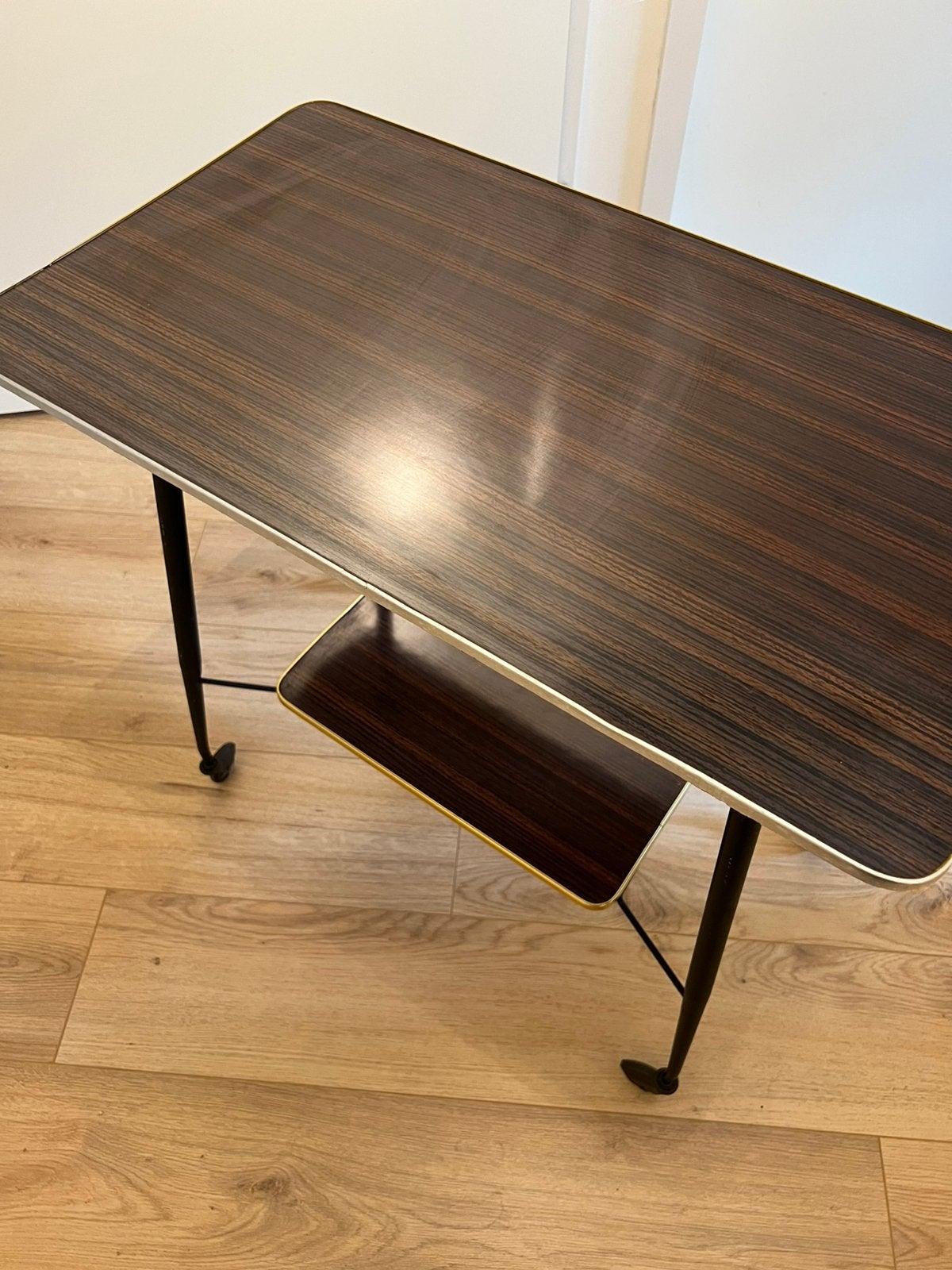 Vintage plantentafel / bijzettafel op wielen, jaren 50/60, Ophalen, 50 – 75, Gebruikt, Rond