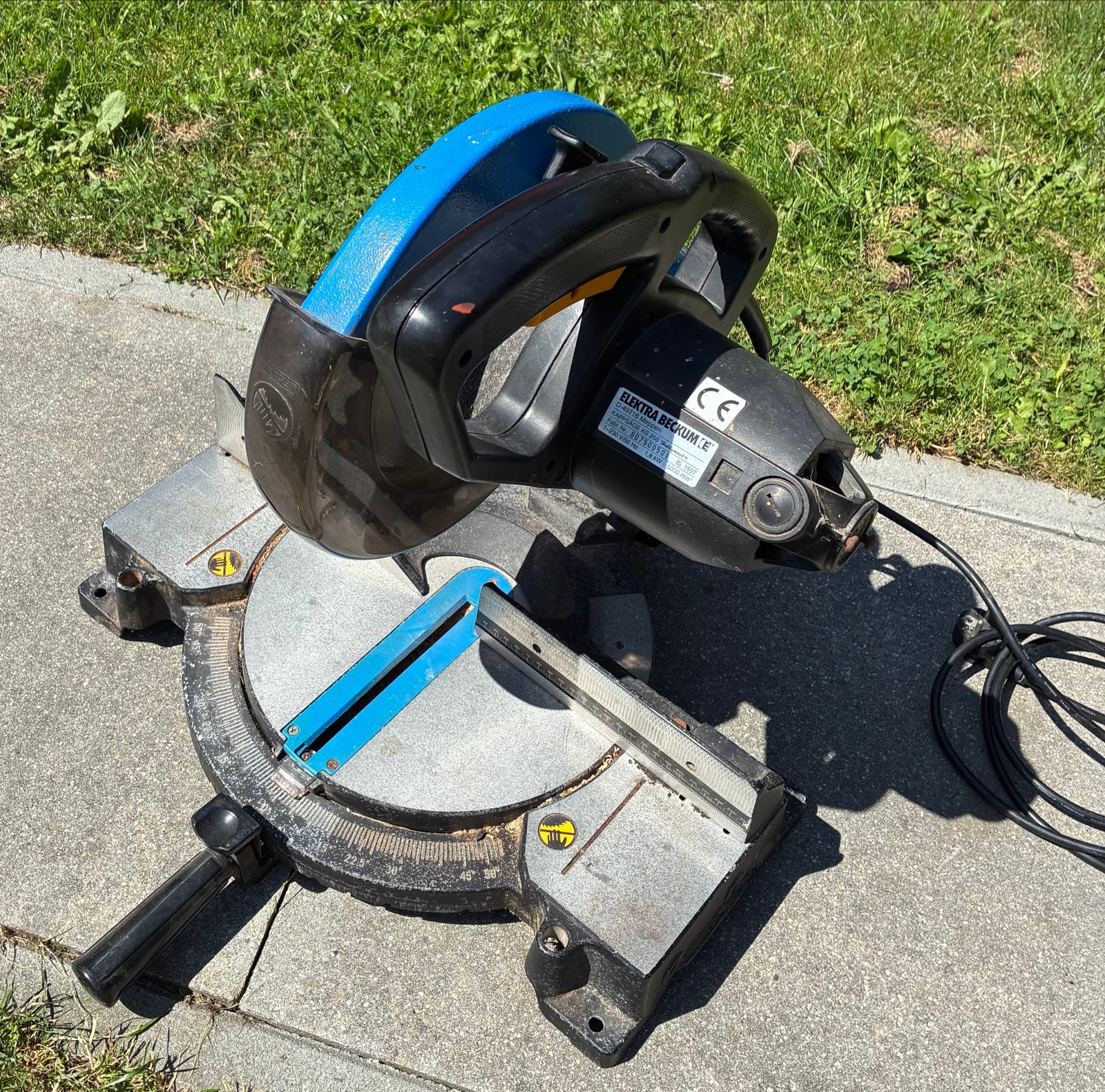 Elektra Beckum HobbyMaster KS 250 Afkortzaag, Doe-het-zelf en Verbouw, Ophalen, Gebruikt, 600 tot 1200 watt, Afkortzaag