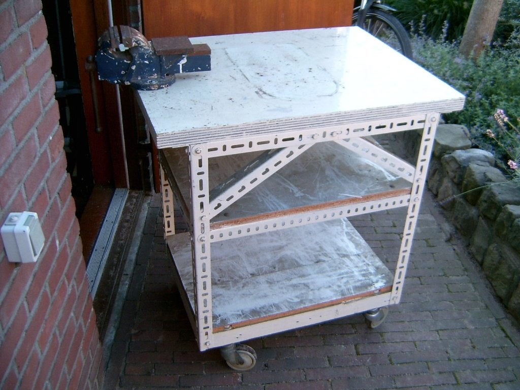 werkbank met bankschroef, Doe-het-zelf en Verbouw, Werkbanken, Ophalen, Gebruikt, Bankschroef