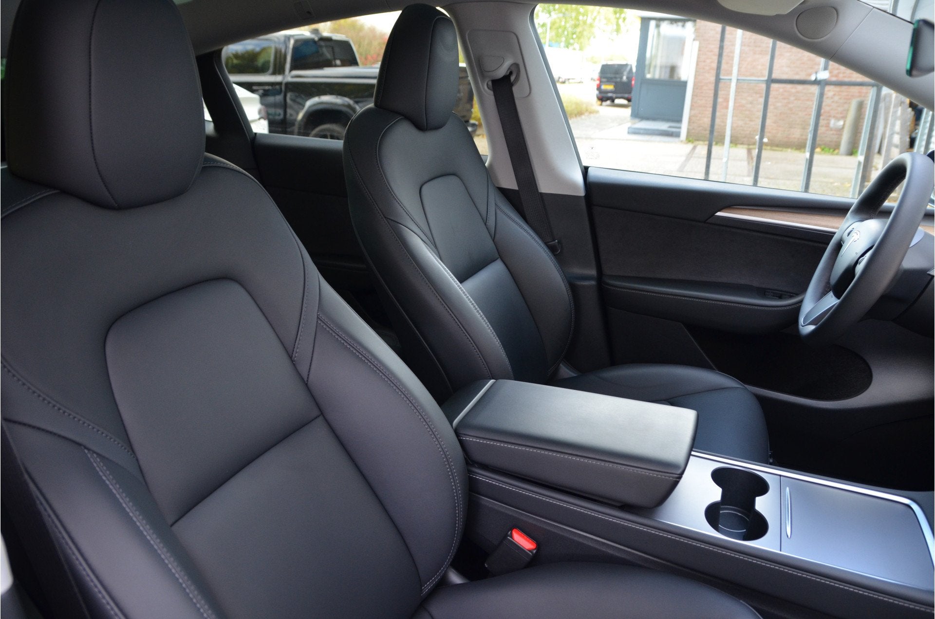 Tesla Model Y Long Range AWD 75 kWh Enhanced AutoPilot3.0 (t, Automaat, Gebruikt, Blauw, Leder