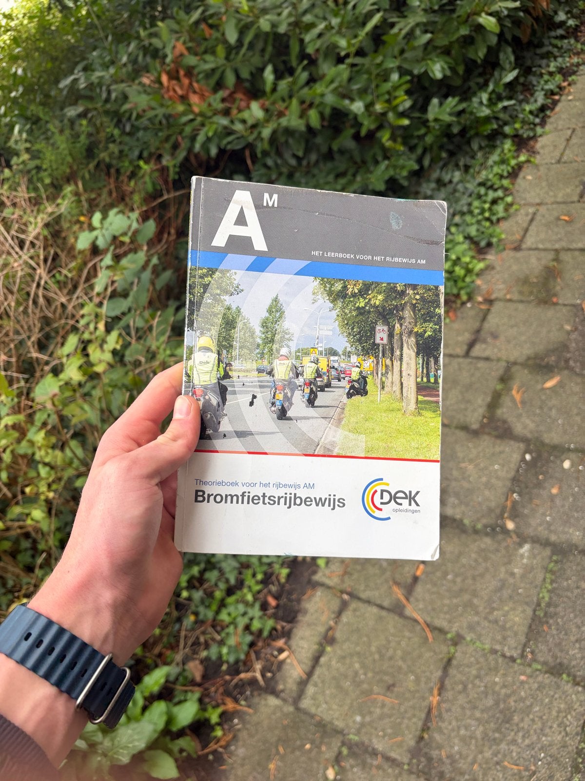 Theorieboek Bromfietsrijbewijs AM - DEK Opleidingen, Ophalen of Verzenden, Gelezen, Overige niveaus