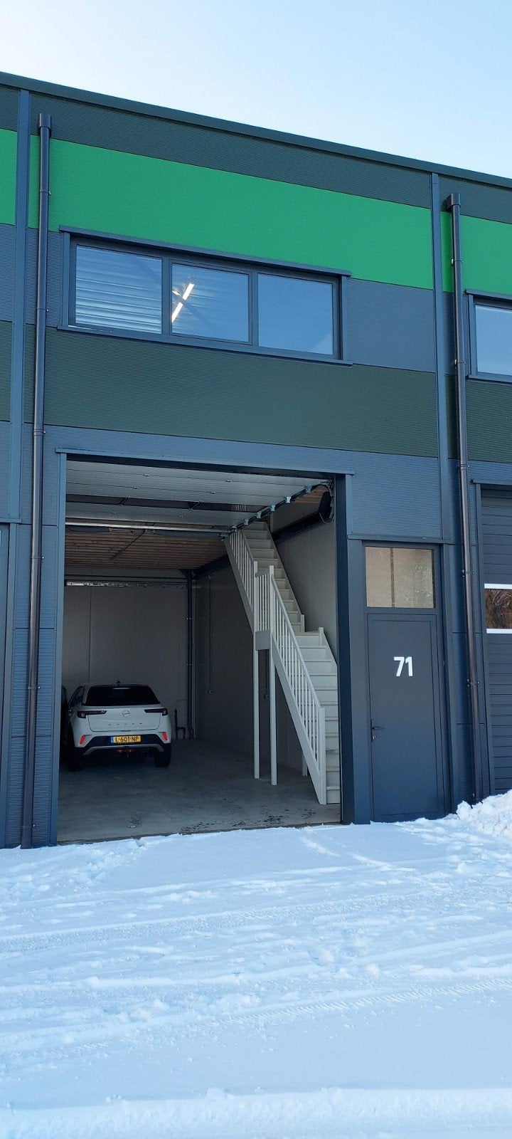 Bedrijfsunit centraal in het Noorden, Tynaarlo, 112 m², Huur, Bedrijfsruimte
