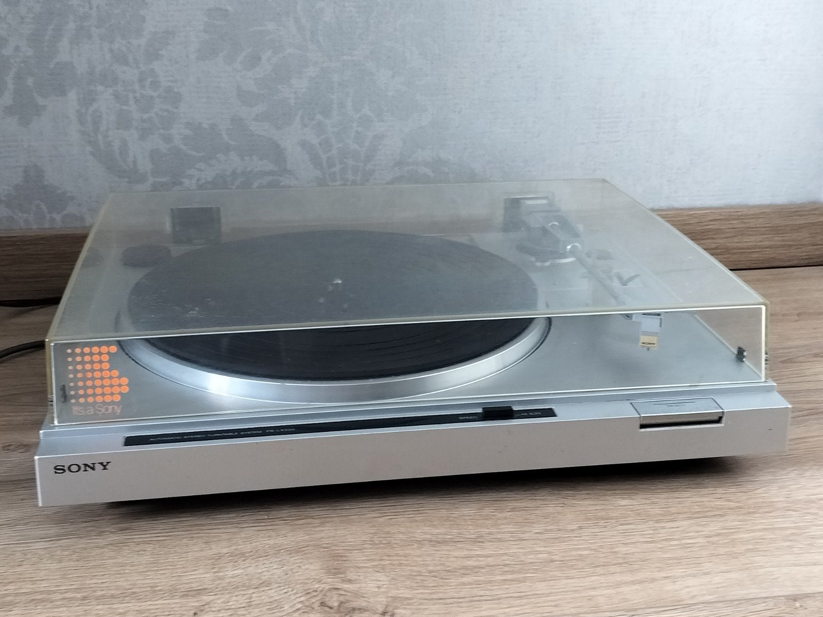 Sony PS-LX220 Platenspeler Vintage, Automatisch, Ophalen of Verzenden, Zo goed als nieuw, Platenspeler