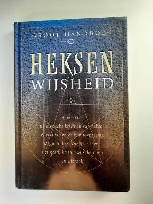 Groot handboek heksenwijsheid. Thea, Achtergrond en Informatie, Thea, Ophalen of Verzenden, Zo goed als nieuw