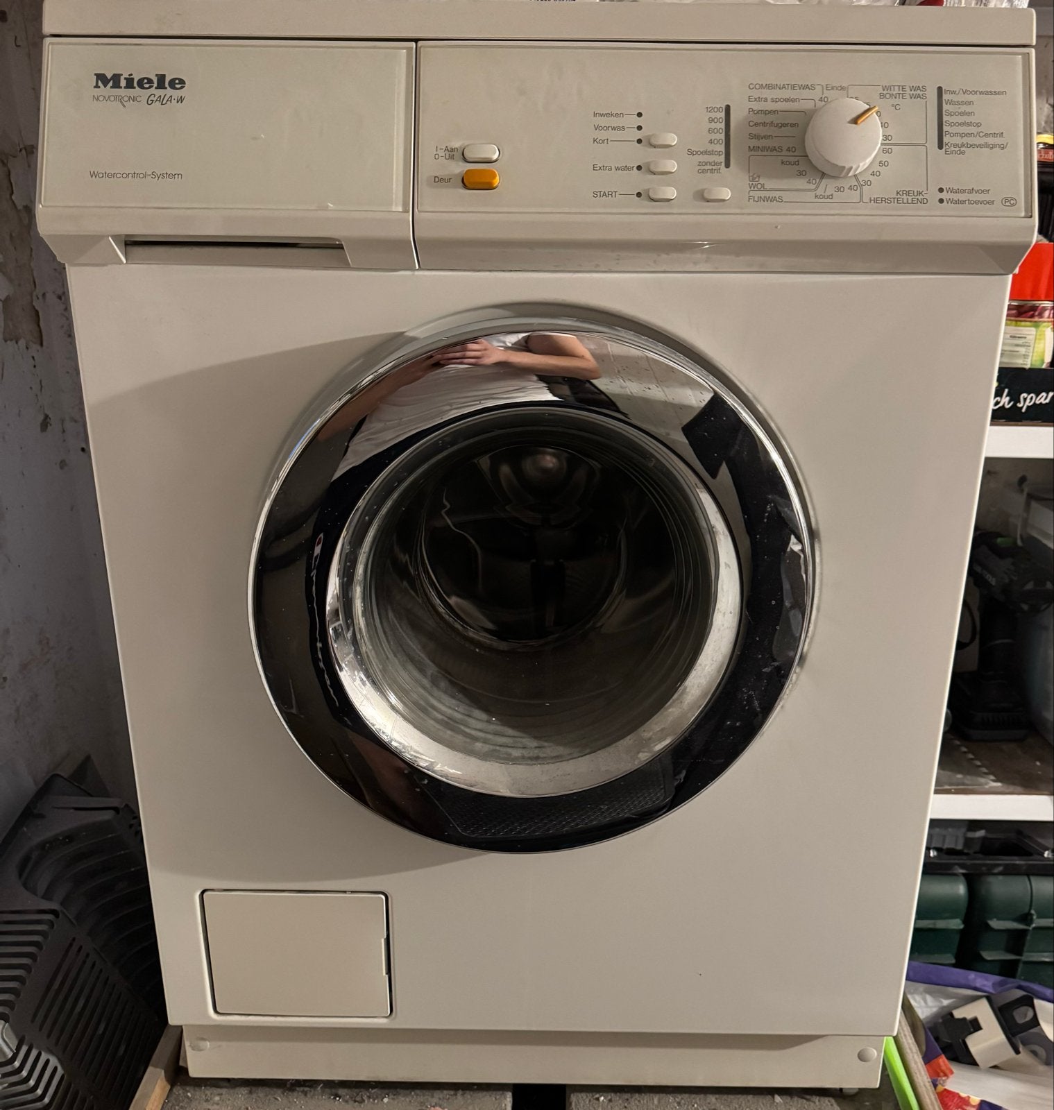 Miele Novotronic Gala-W Wasmachine, Gebruikt, Ophalen of Verzenden, Voorlader, Wolwasprogramma