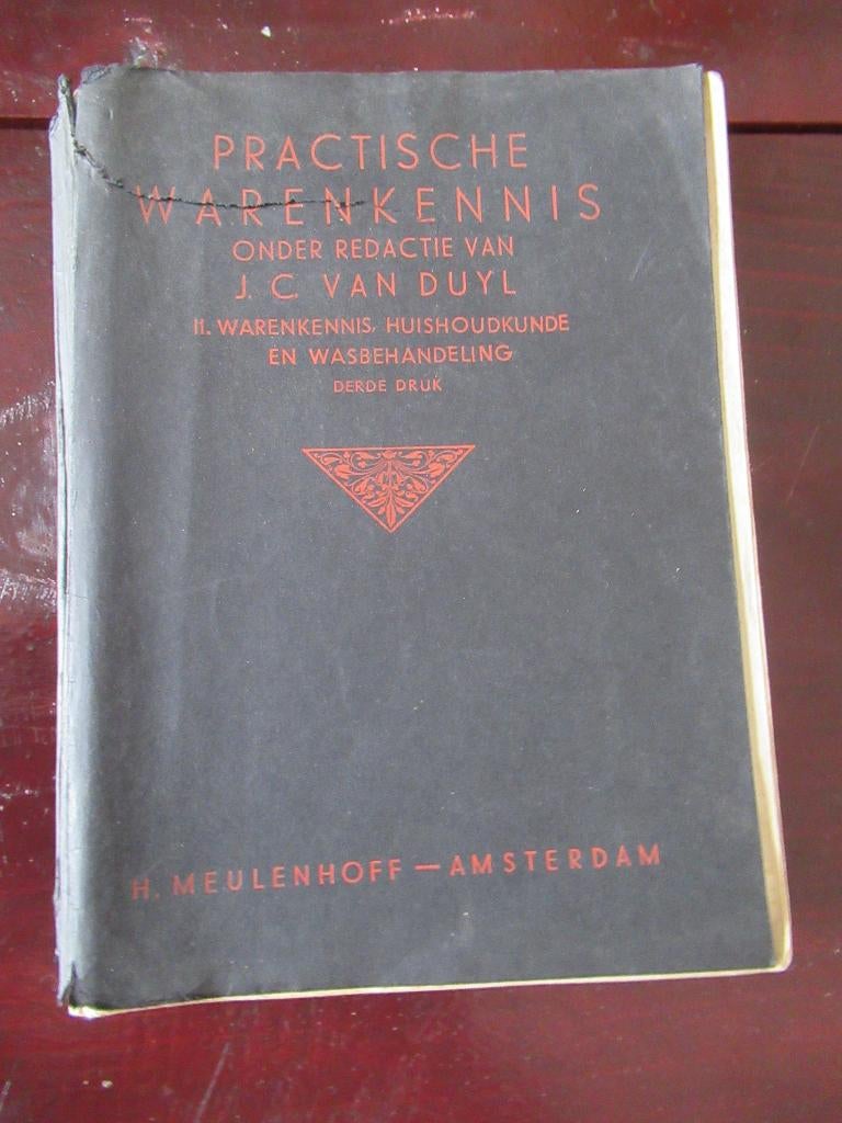 antiek boek PRAKTISCHE WARENKENNIS uit 1938 € 15, Ophalen of Verzenden, Alpha, Gelezen, LBO