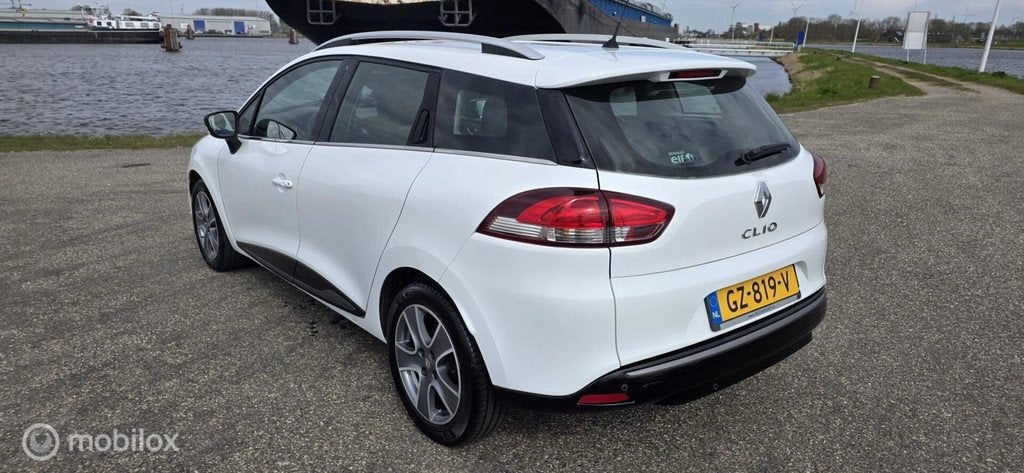Renault Clio Estate 1.2 16V, Voorwielaandrijving, Start-stop-systeem, Gebruikt, 4 cilinders
