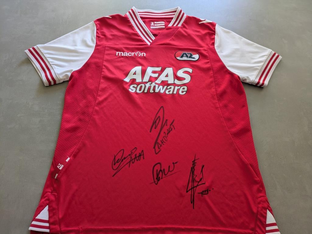 Voetbalshirt AZ vintage shirt 2013 Handtekening verzamelen, Sport en Fitness, Voetbal, Maat XS of kleiner, Ophalen of Verzenden