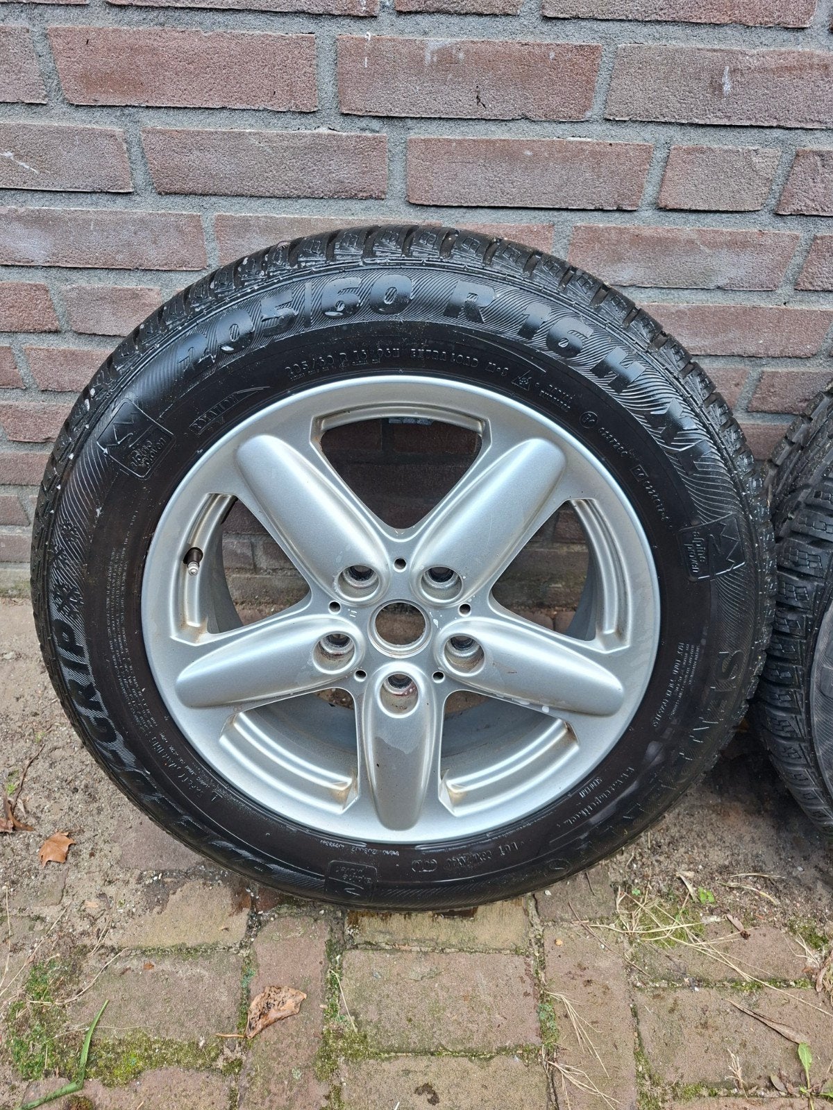Winterwielen 16 inch Mini Paceman Countryman steek 5 x 120, Gebruikt, 16 inch, Banden en Velgen, Personenwagen