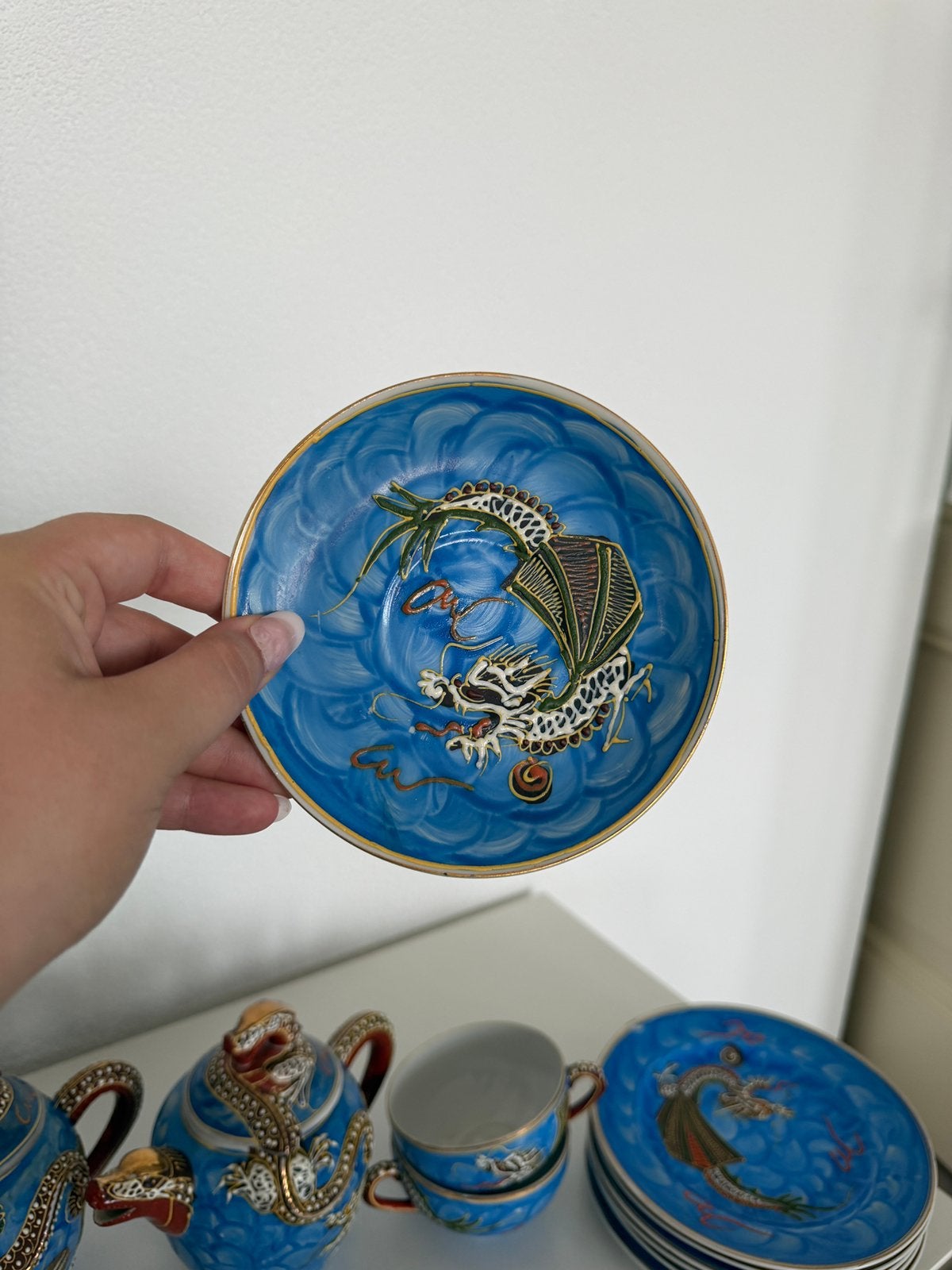Blue dragon Ware Kutani Moriage Lithophane Tea set, Ophalen