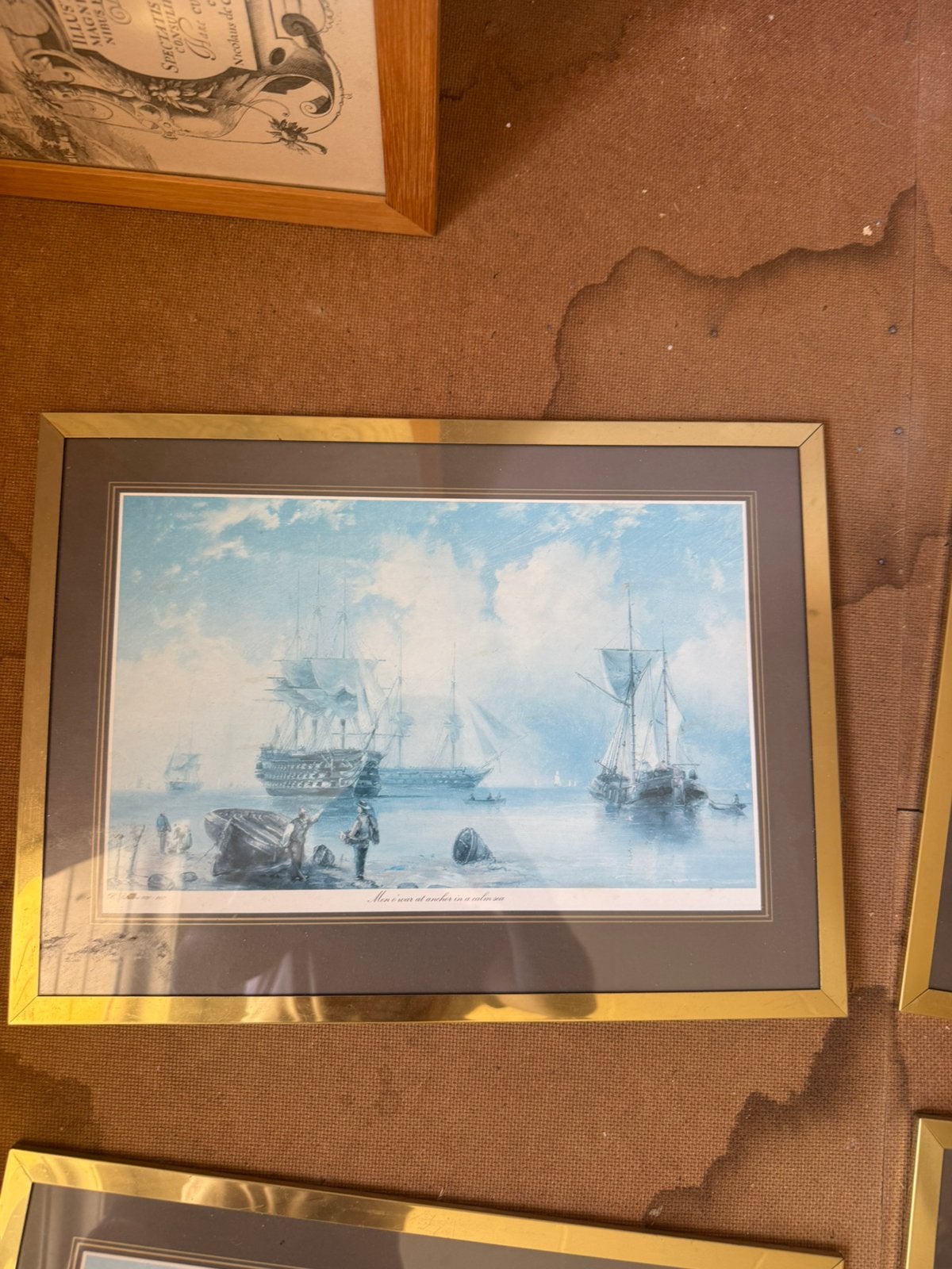 4 schilderijtjes met boot, Ophalen