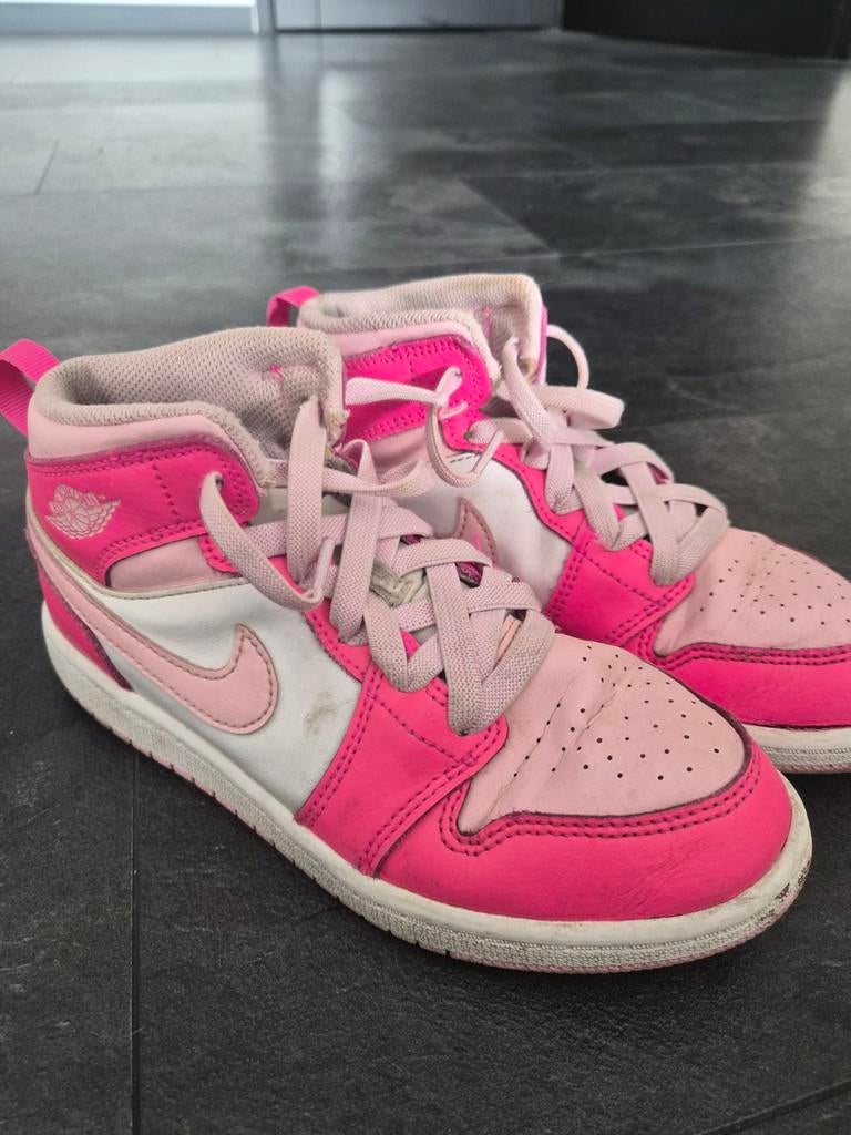 Roze Nike Air Jordan sneakers - Maat 34, Nike Air Jordan, Ophalen of Verzenden, Sneakers of Gympen, Roze