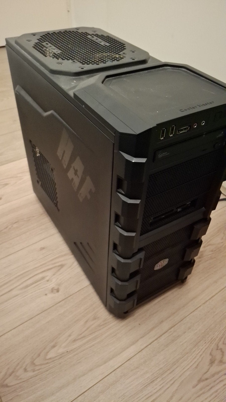 Cooler Master Desktop PC - mist cpu cooler, Computers en Software, Desktop Pc's, Ophalen, Gebruikt, Cooler Master, Gaming