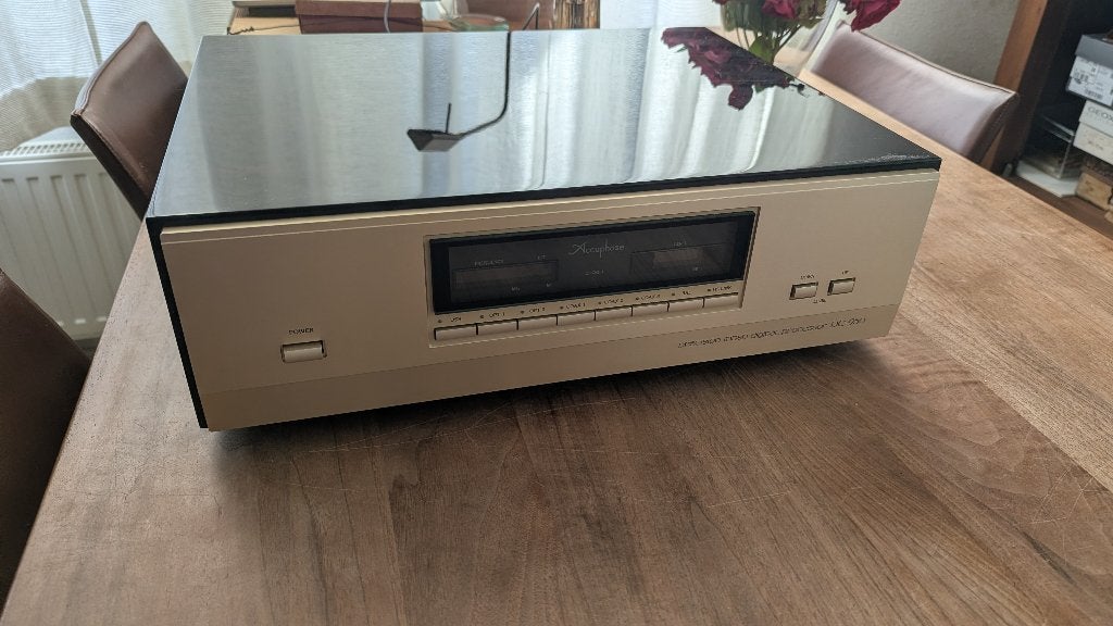 Accuphase DC-950, Audio, Tv en Foto, Converters, Gebruikt, Ophalen