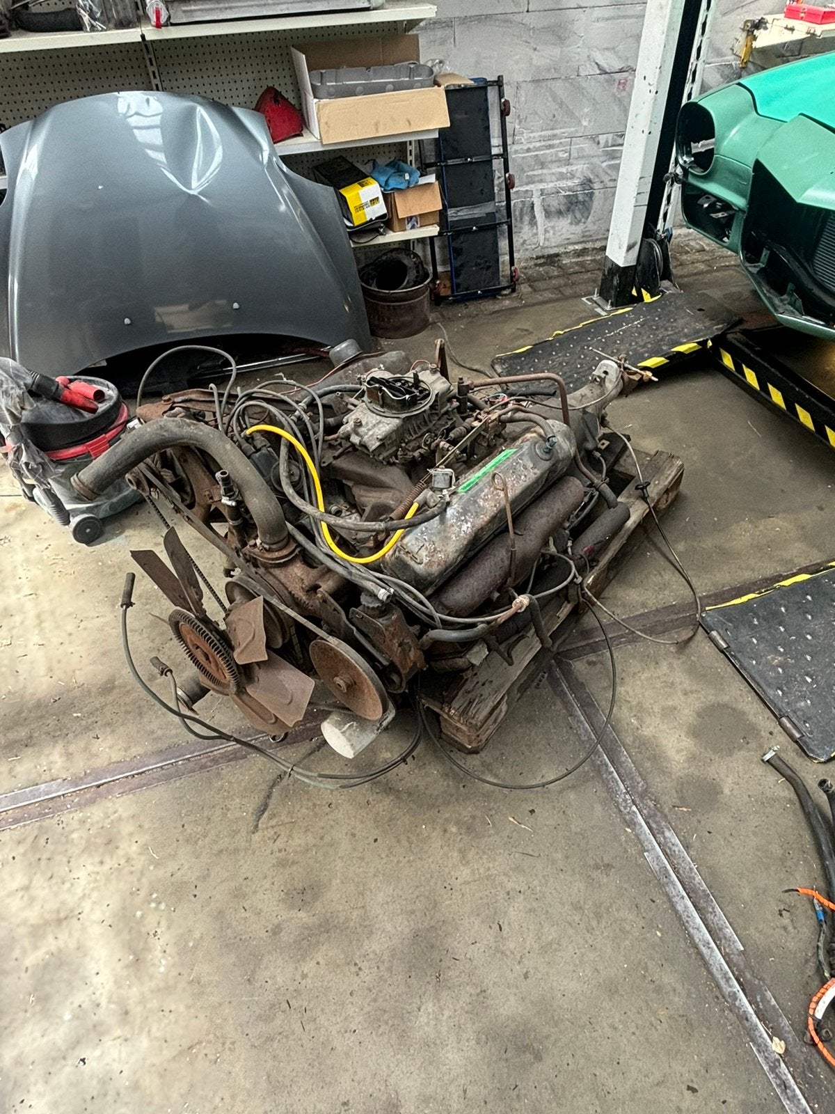 Big block Mopar met versnellingsbak, Ophalen of Verzenden, Chrysler