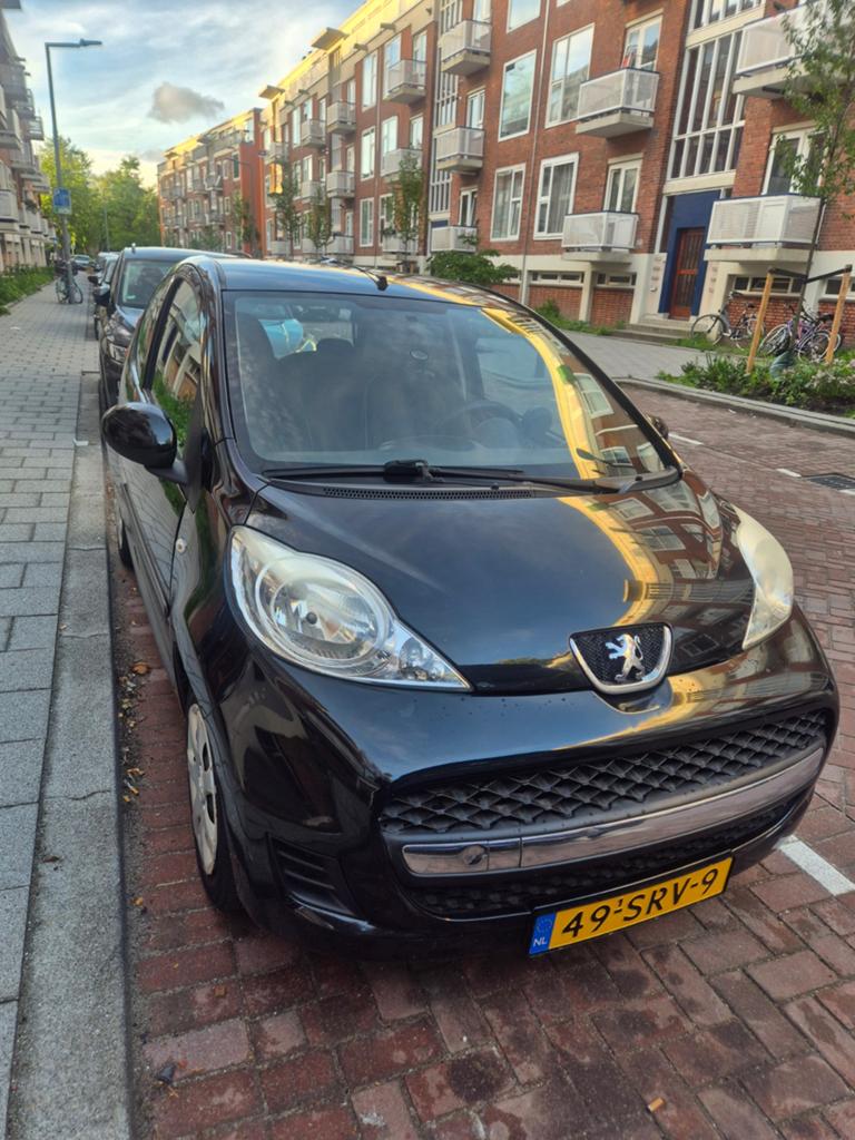 Peugeot 107 1.0 12V E-vti 68PK 3DR 2011 Zwart, Auto's, Peugeot, Particulier, Benzine, A, Hatchback, Handgeschakeld, Origineel Nederlands