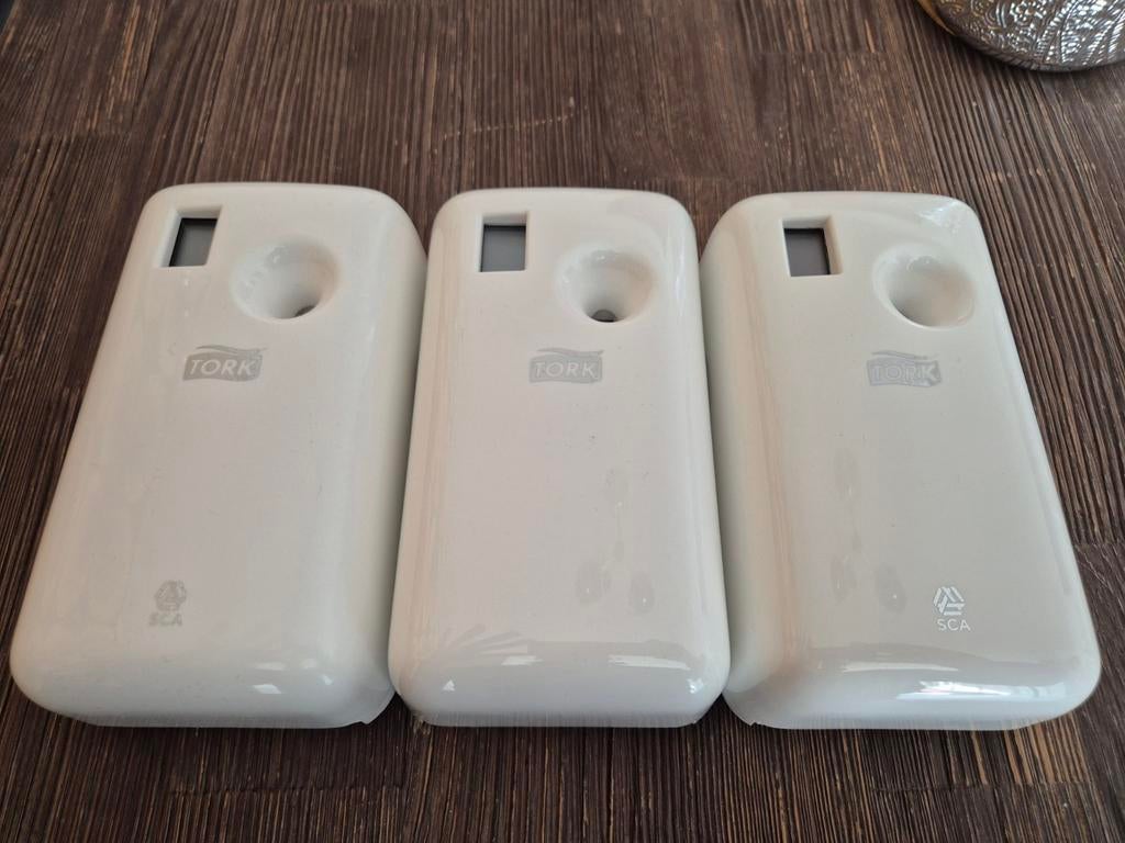3x Tork 562000 Air-Box Luchtverfrisser Dispenser Wit, Nieuw, Kunststof, Ophalen of Verzenden, Modern