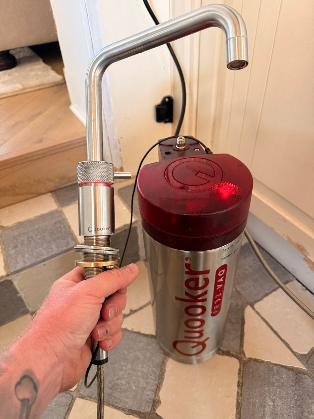 Quooker pro 3 met single tap elektrisch, Minder dan 20 liter, Ophalen, Zo goed als nieuw, Boiler