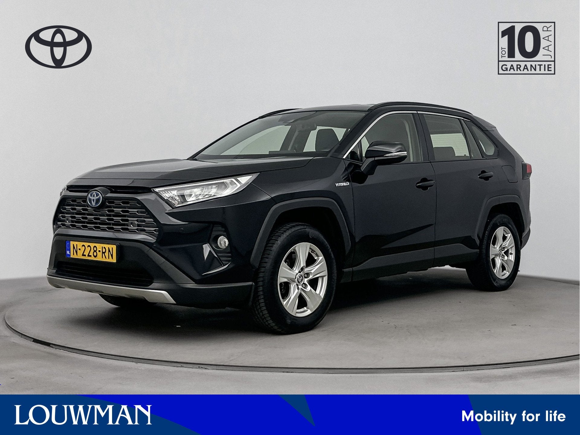 Toyota RAV4 2.5 Hybrid AWD Active Business | Trekhaak | Park, Automaat, 12 maanden, Stof, 4 cilinders