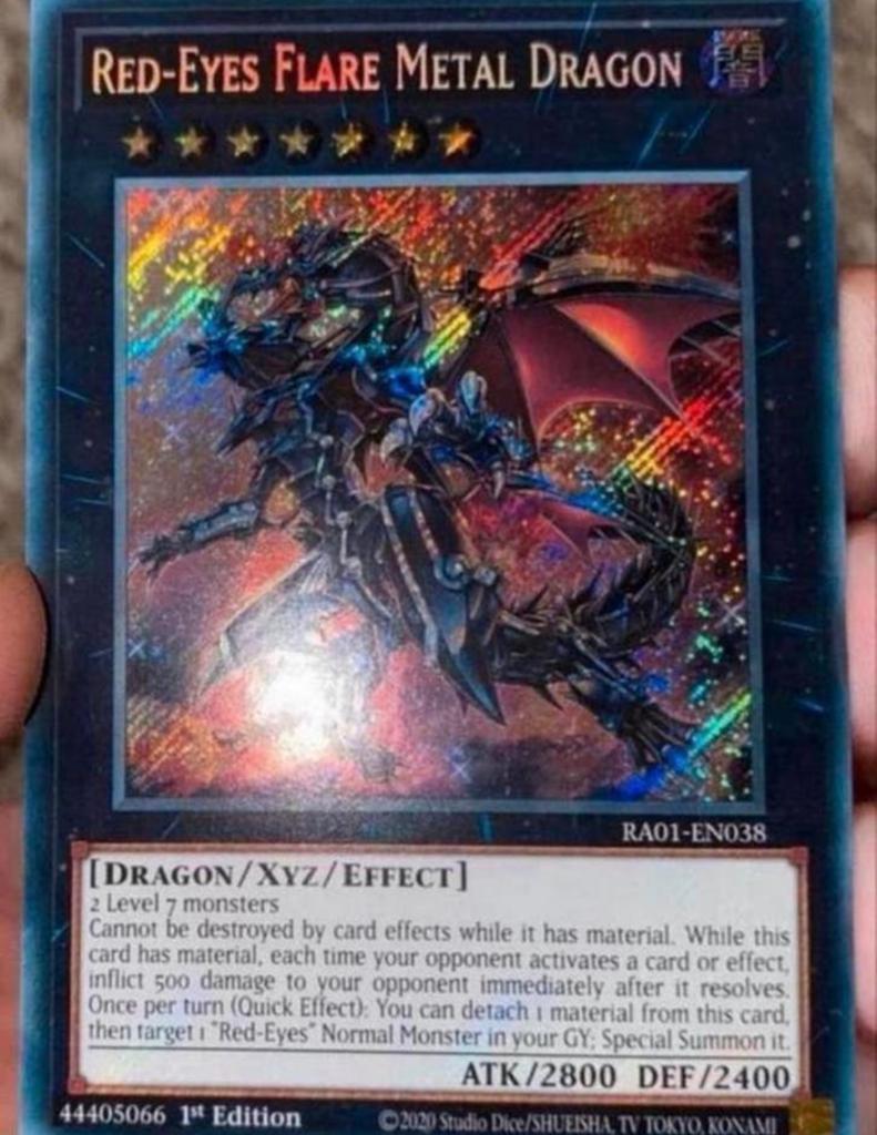 Yu-Gi-Oh! Red Eyes Flare Metal Dragon RA01 1st Edition !, Ophalen of Verzenden, Zo goed als nieuw, Losse kaart, Foil