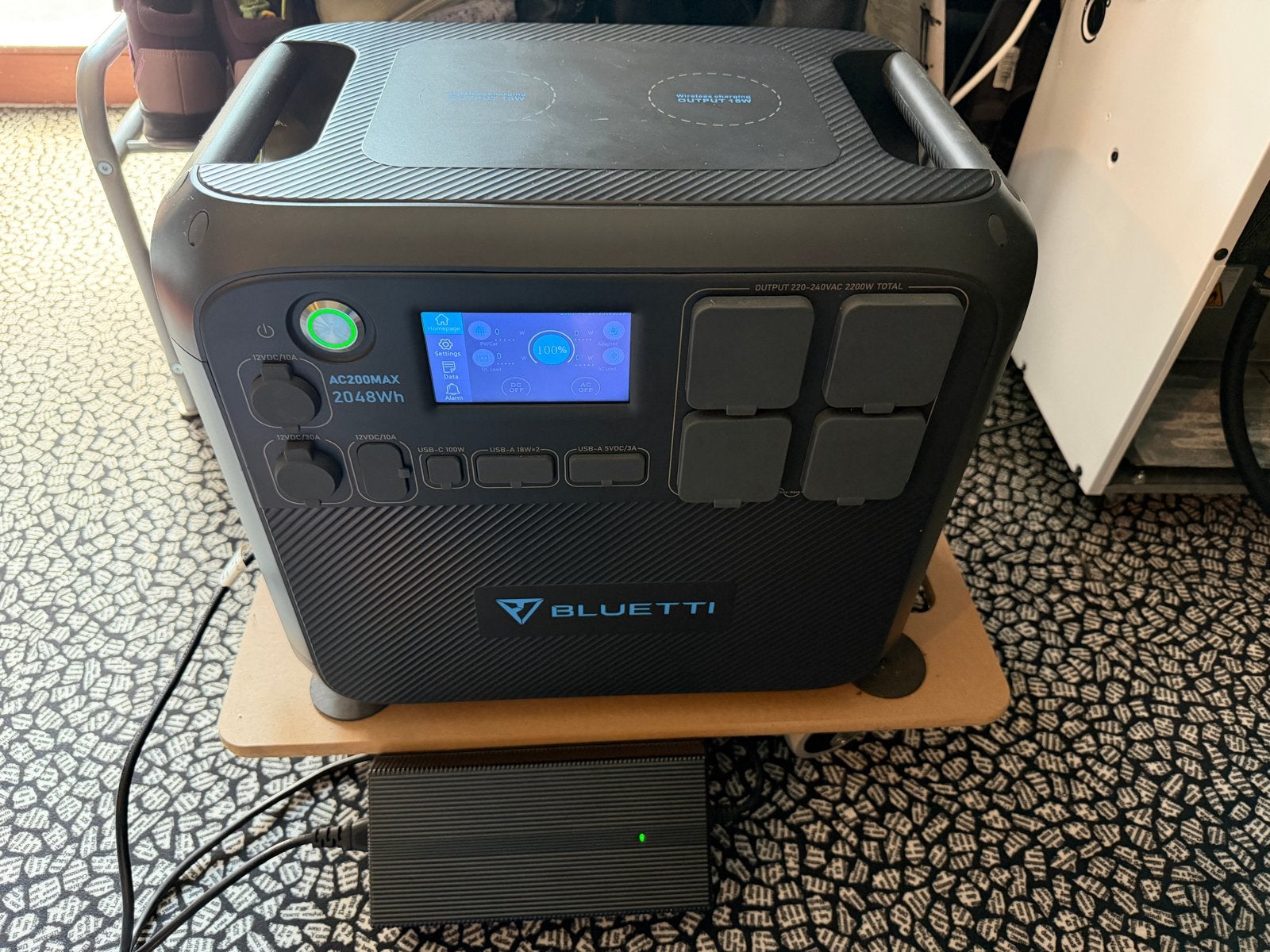 BLUETTI AC200MAX Draagbare Power Station 2048Wh, Ophalen, Zo goed als nieuw