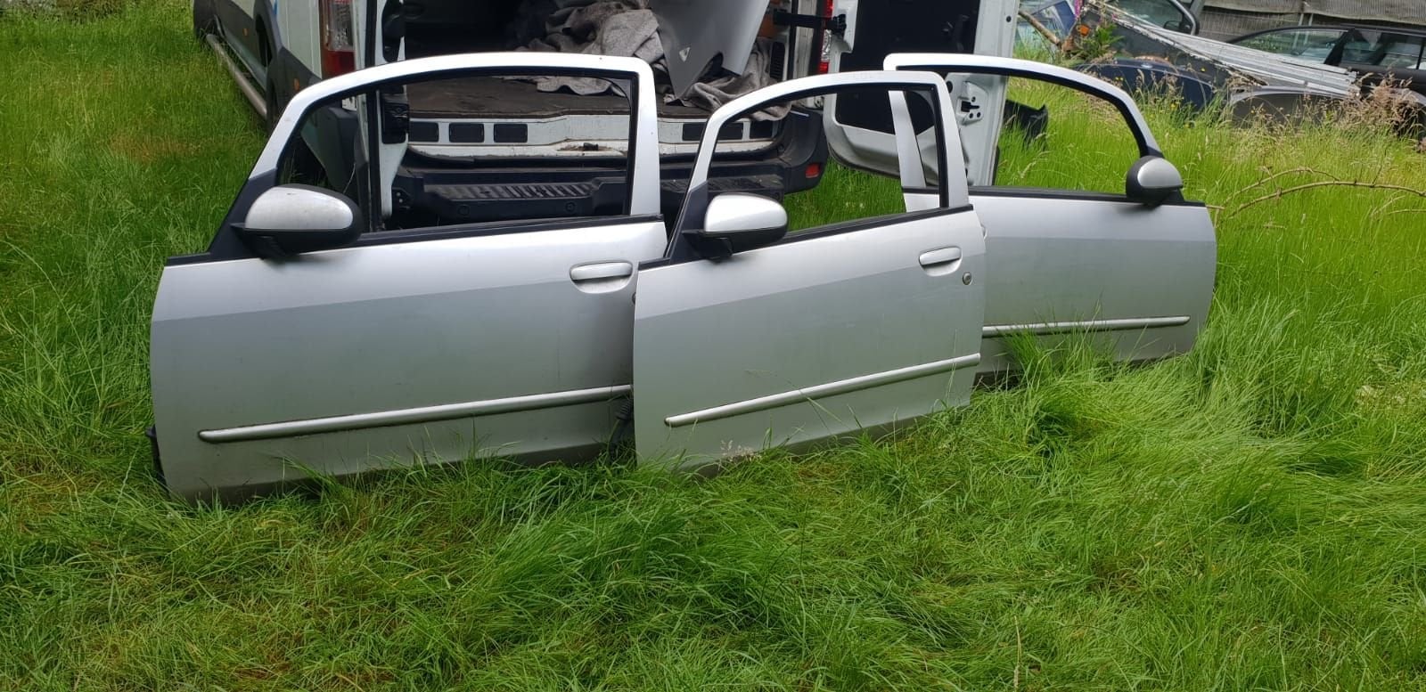 MITSUBISHI COLT PORTIEREN BJ 2008, Gebruikt, -, Deur, -