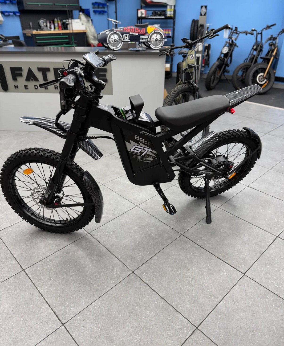 Gt2000, Verzenden, Zo goed als nieuw