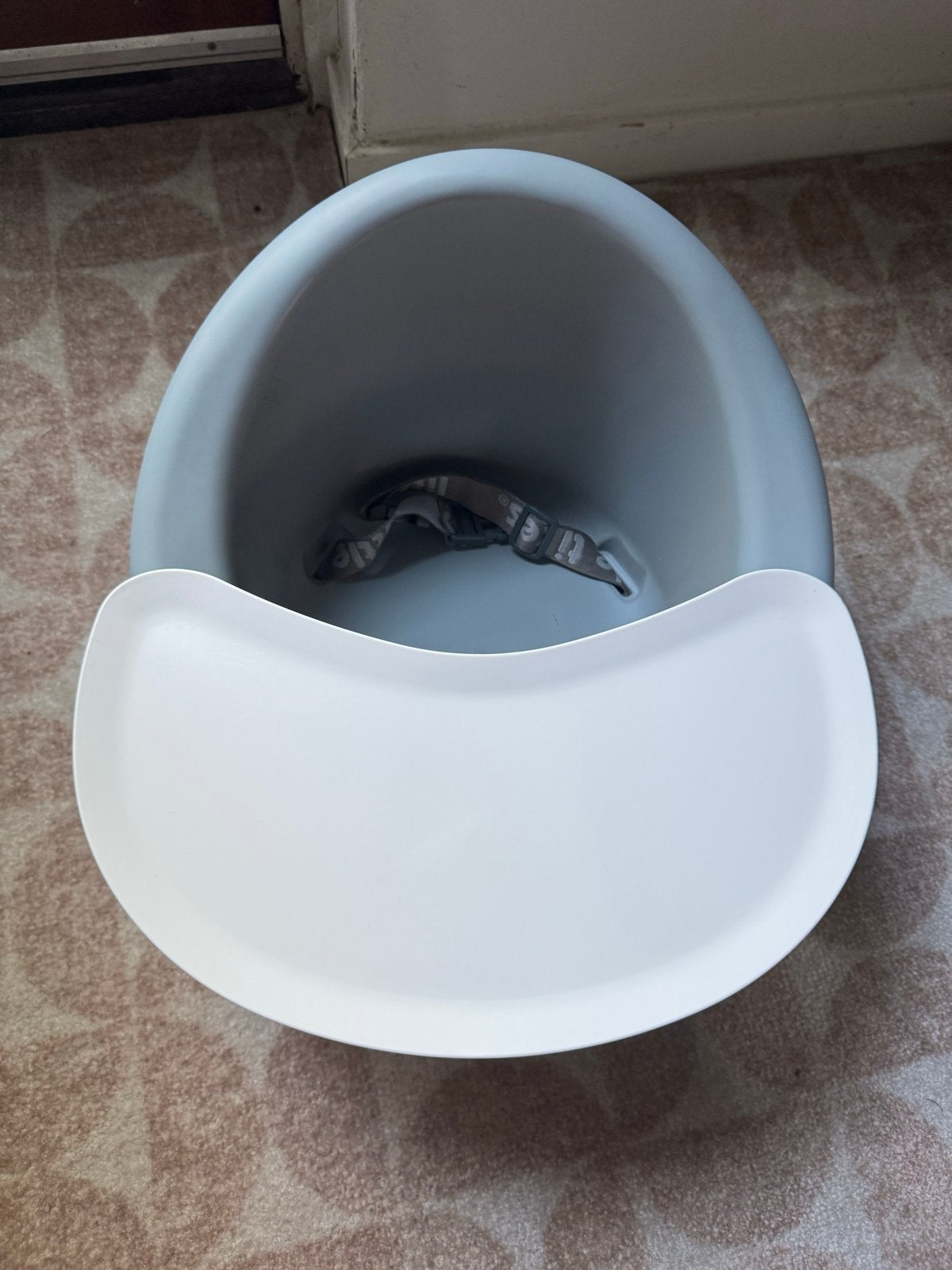 Little Tikes Vloerzitje met eetblad, Kinderen en Baby's, Kinderstoelen, Ophalen, Gebruikt, Overige typen, Afneembaar eetblad