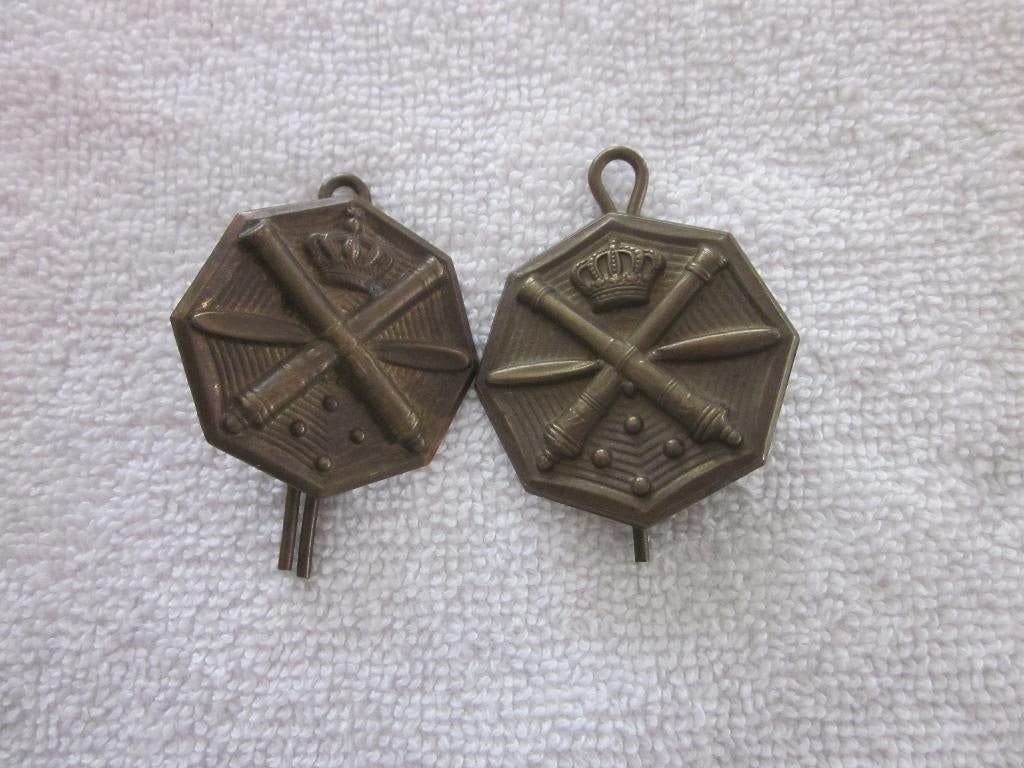 Schouderemblemen Regiment Luchtdoel Artillerie 1950-1963, Ophalen of Verzenden, Landmacht, Nederland, Embleem of Badge