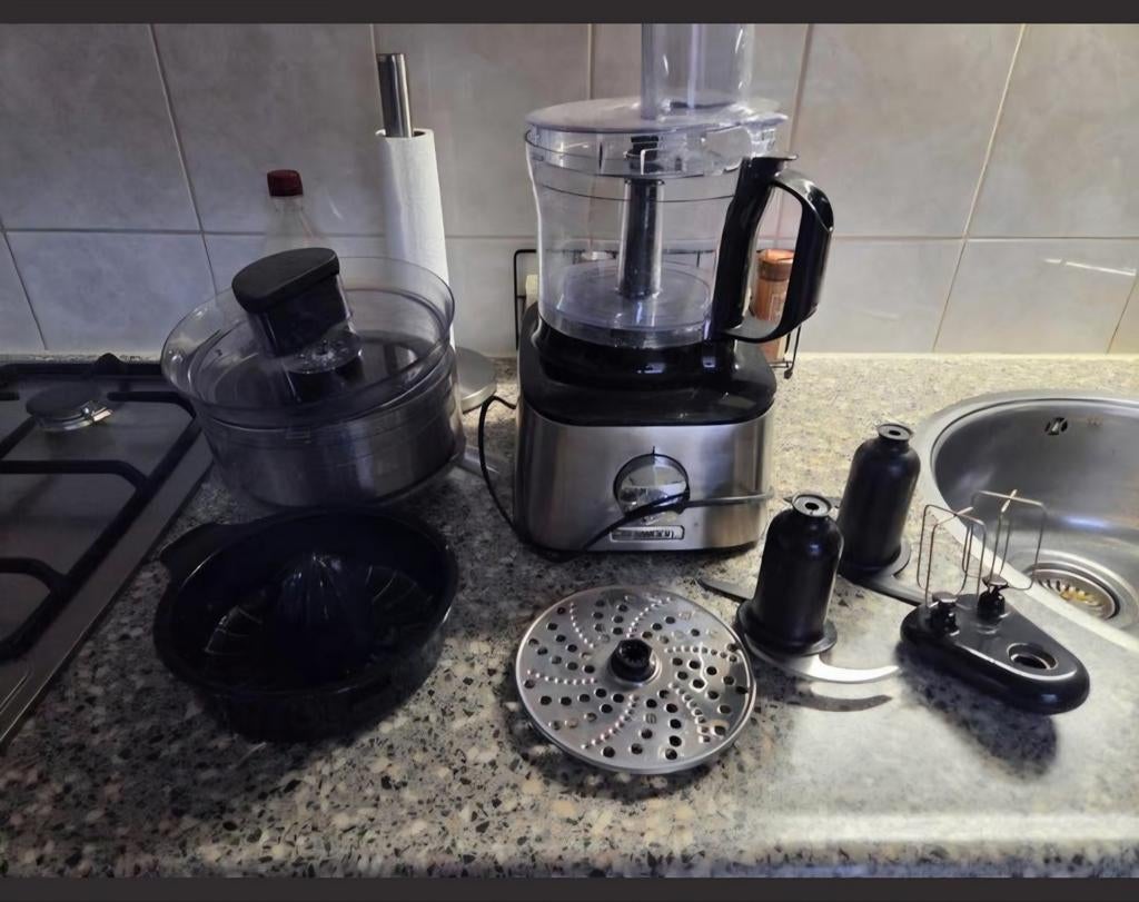 Kenwood Keukenmachine FDM30 - weinig gebruikt, Witgoed en Apparatuur, Keukenmixers, Ophalen of Verzenden, Zo goed als nieuw, 3 snelheden of meer