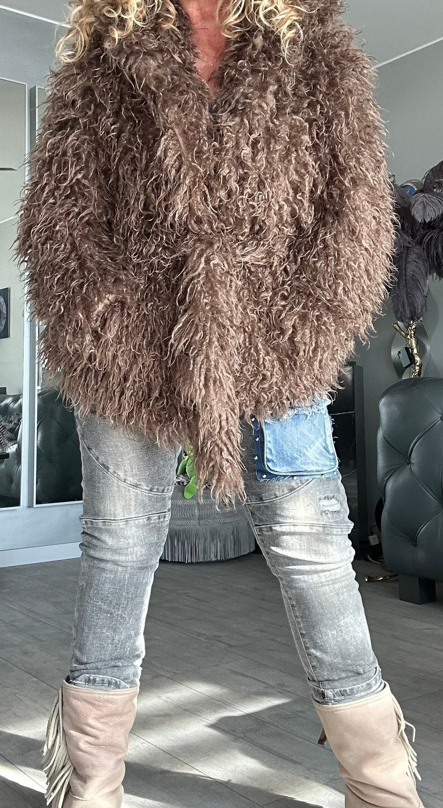 Fluffy jas met capuchon en centuur, one size , nieuw, Ophalen of Verzenden, Nieuw, Maat 42/44 (L), Bruin