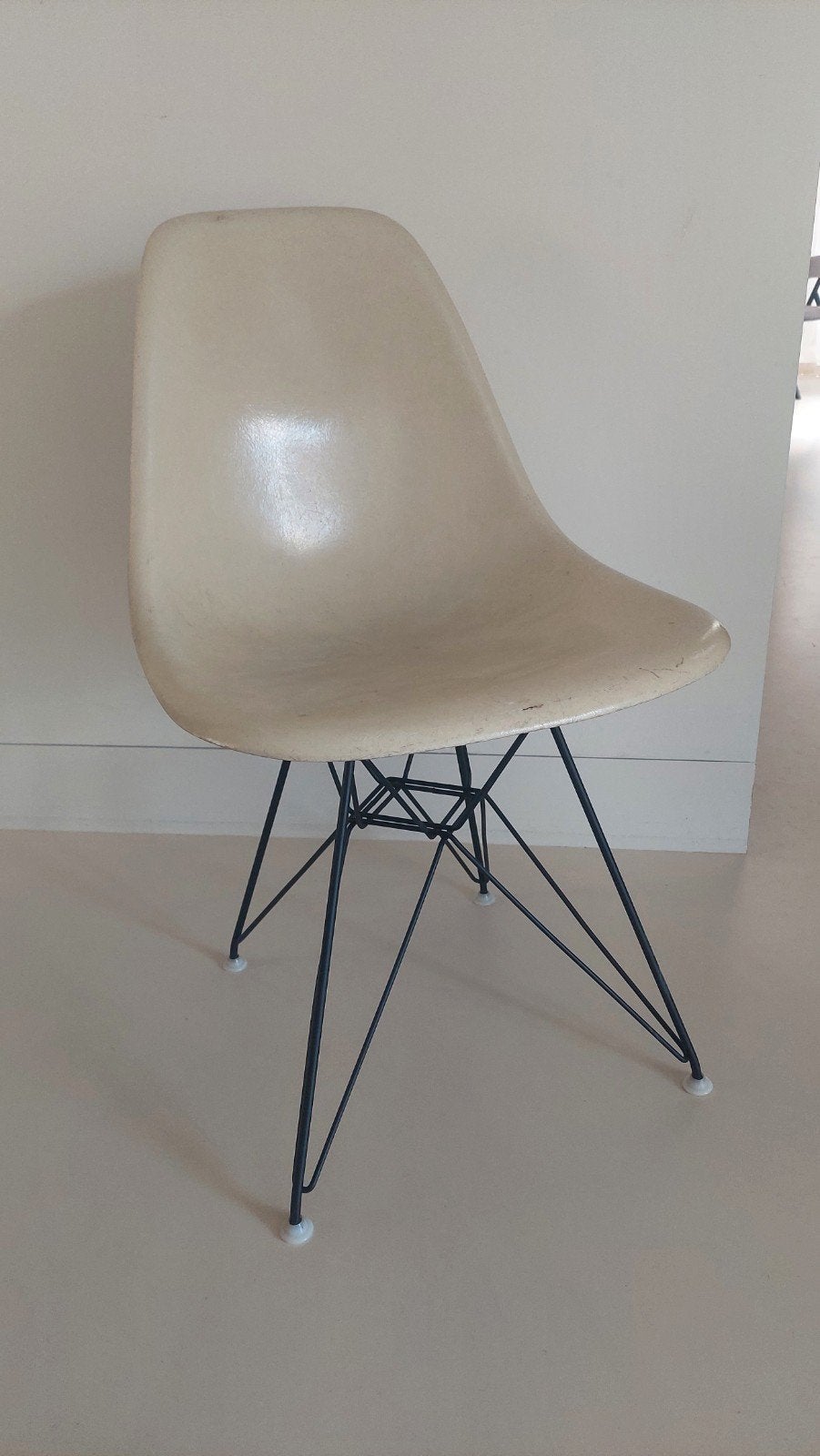 Vintage Herman Miller Eames Fiberglass Stoel - Crème, Ophalen of Verzenden