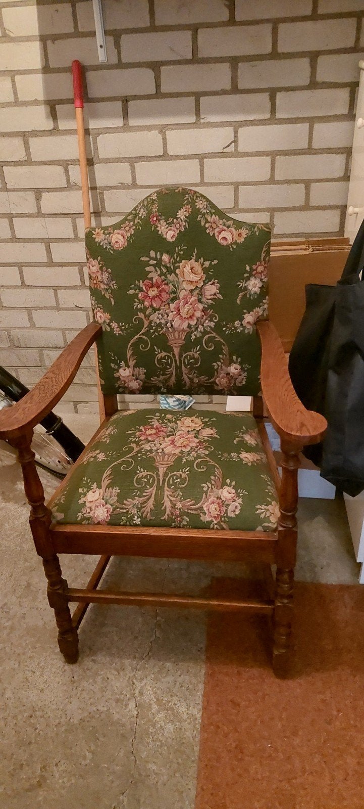 Oude eiken brocante/antieke fauteuil, Ophalen
