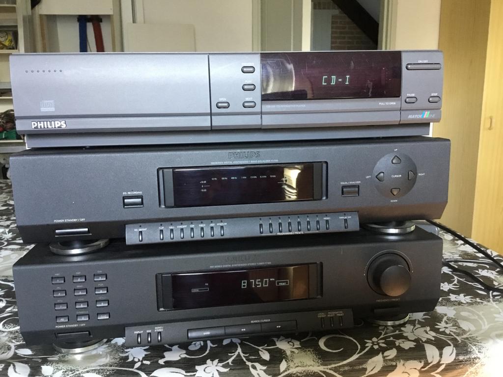 Philips CD-I 220, Equalizer FV530 & Tuner FT920 Set, Ophalen of Verzenden, Zo goed als nieuw
