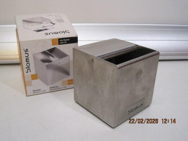 blomus rvs design asbak 7/7/7 cm (377), Ophalen of Verzenden, Zo goed als nieuw, Asbak