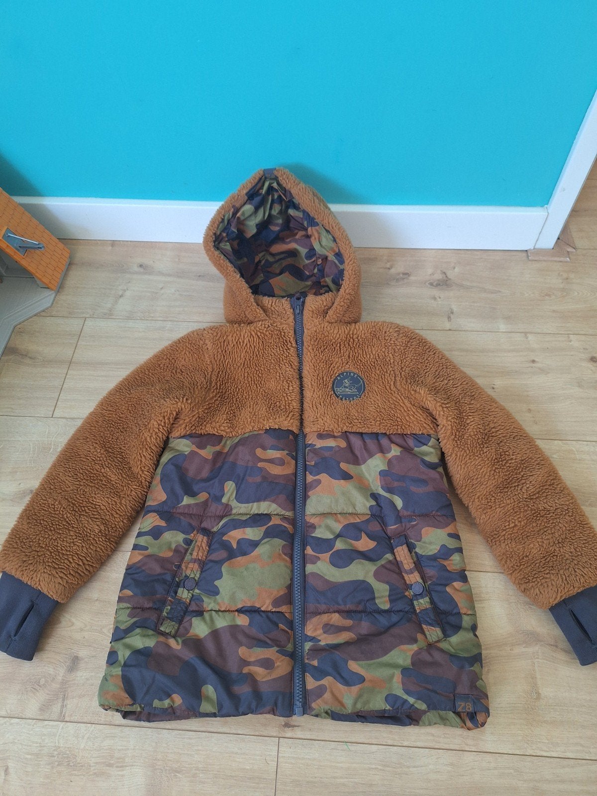 Z8 jas voor herfst/voorjaar, heerlijk zacht, maat 128-134, Kinderen en Baby's, Kinderkleding | Maat 128, Gebruikt, Meisje, Z8