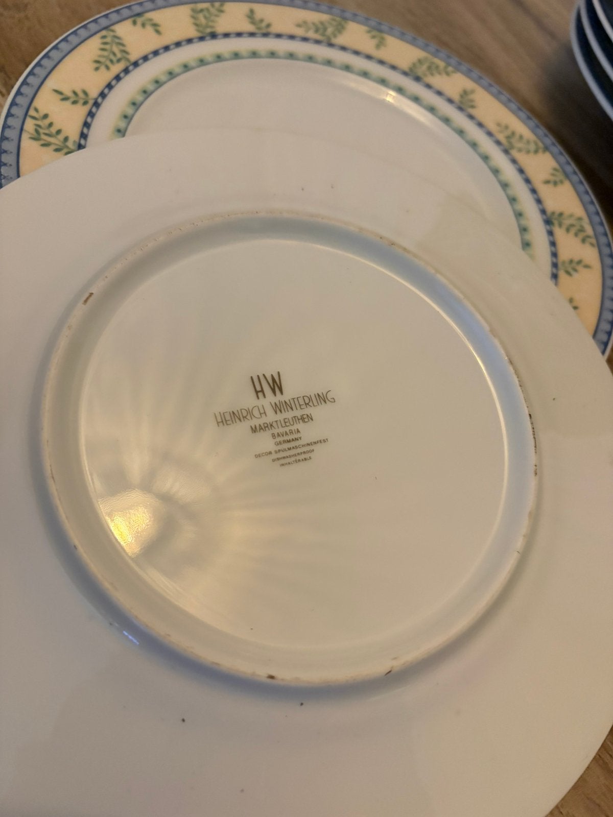 HW borden, Ophalen