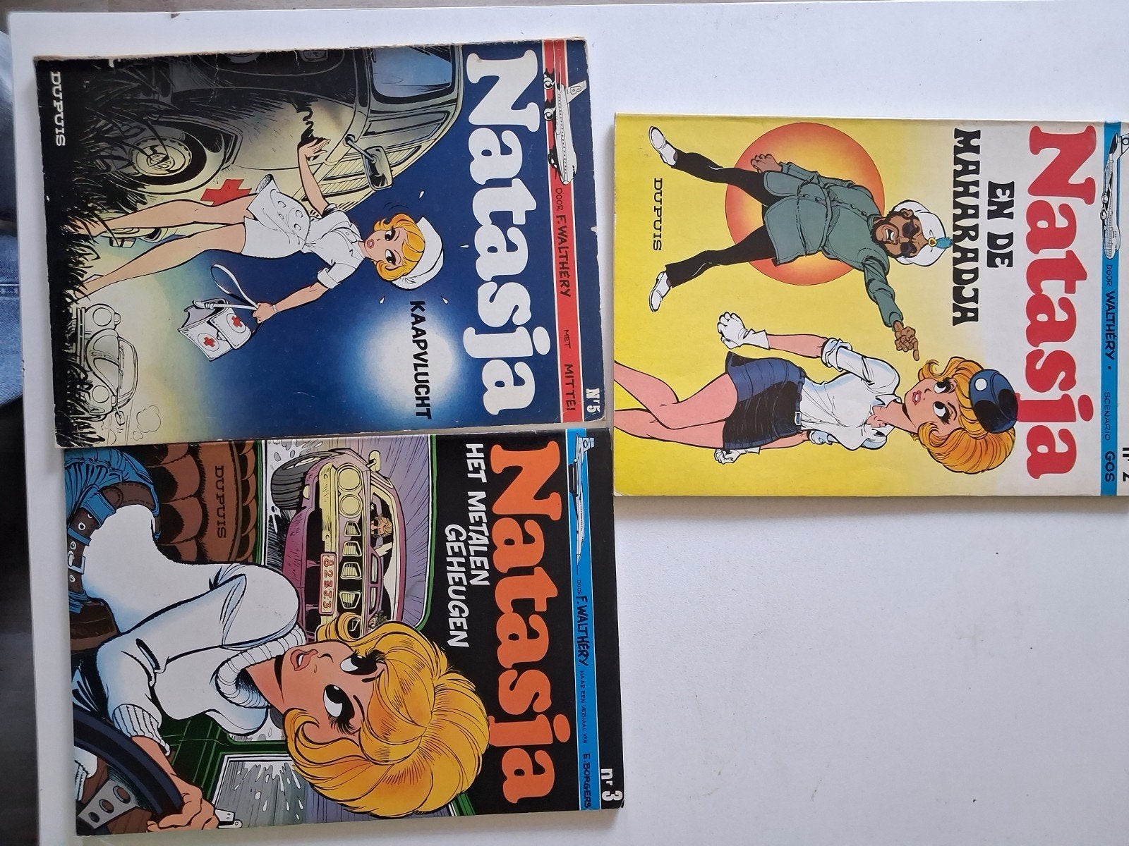 Natasja stripboeken - 3 delen, Ophalen