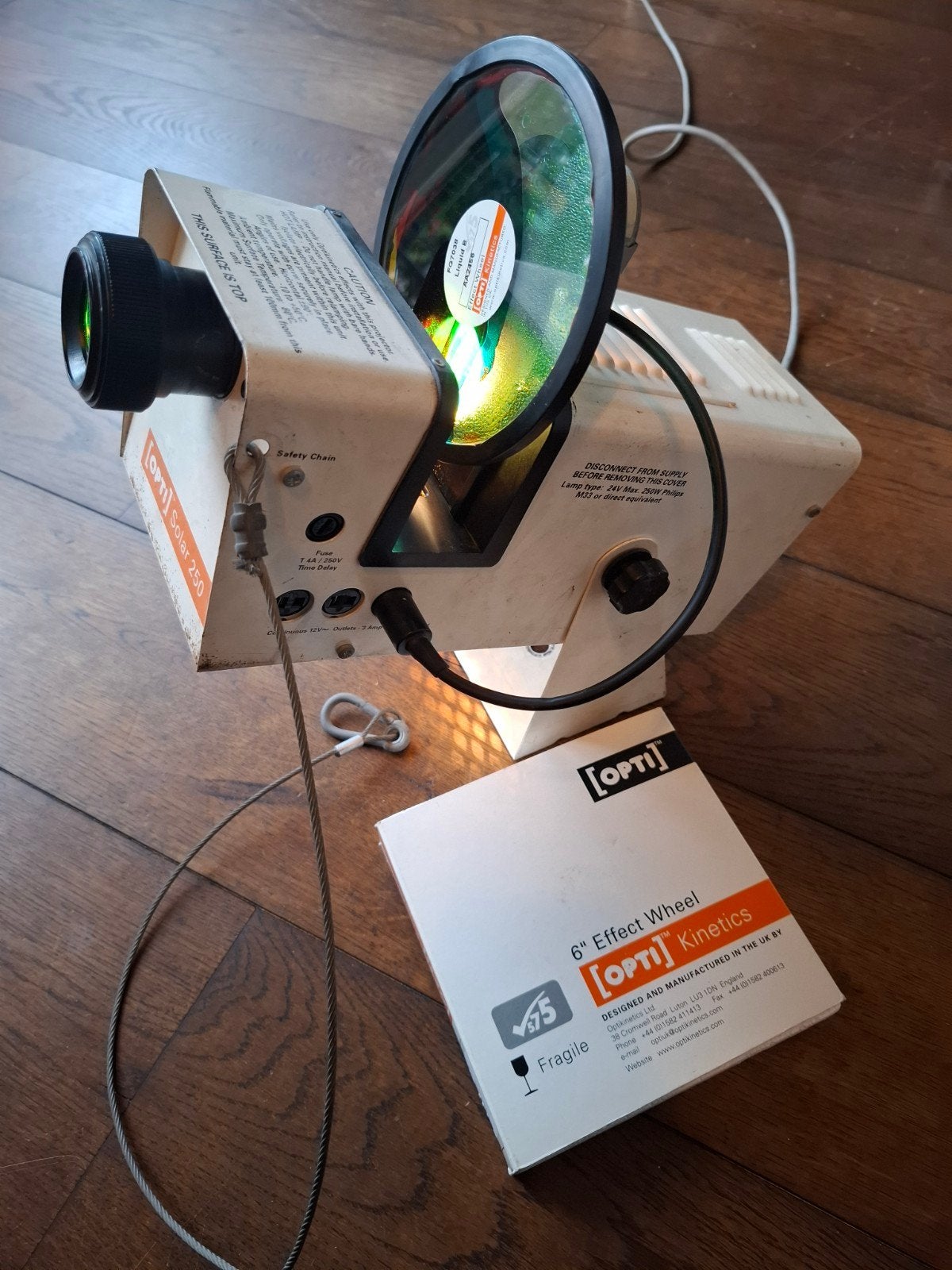 Opti Kinetics Solar 250 Protojector  met effectwielen