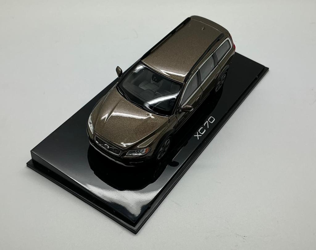 Volvo XC70 twilight Bronce Norev 1/43, Ophalen of Verzenden, Nieuw, Motor